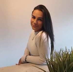 Meet your Posher, Jenna